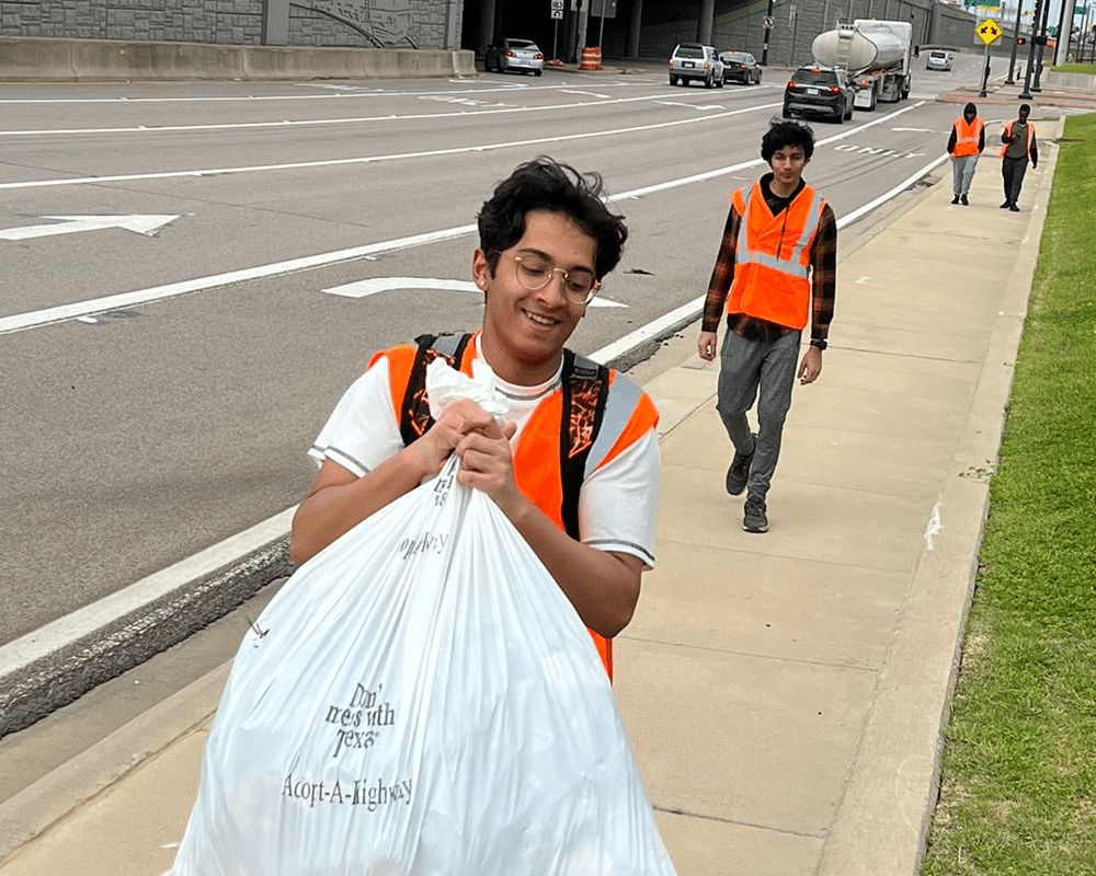 adopt-a-highway-dharmansh-volunteers-irving-texas-2.png